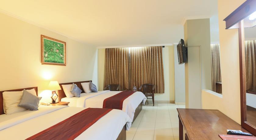 Hotel Reddoorz @ Raya Kuta Kuta Lombok Exterior foto
