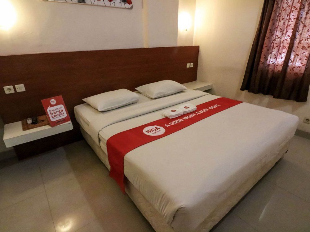 Hotel Reddoorz @ Raya Kuta Kuta Lombok Exterior foto