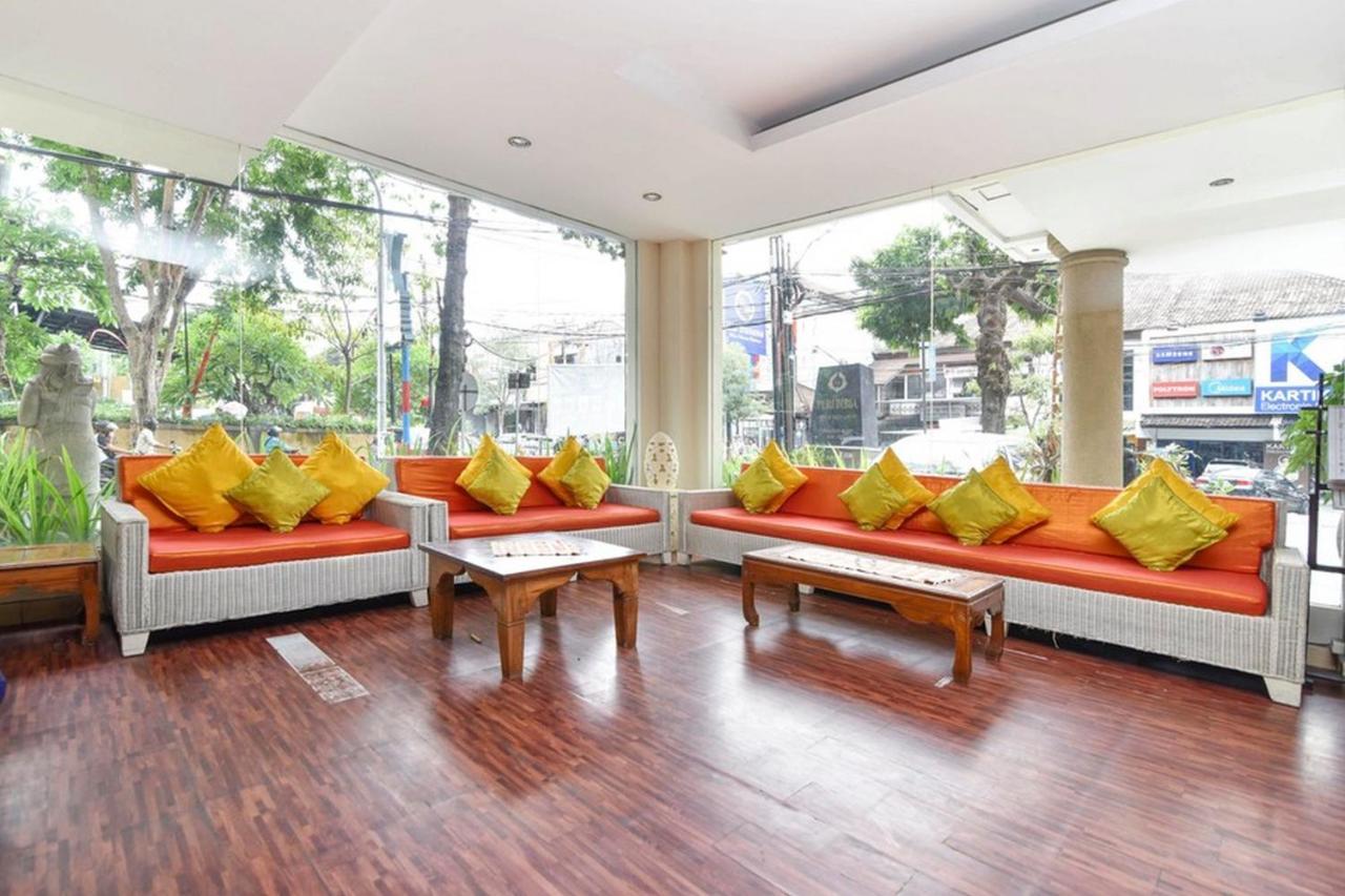 Hotel Reddoorz @ Raya Kuta Kuta Lombok Exterior foto